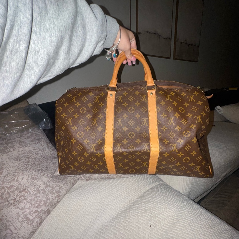 Authentic Keep all 50